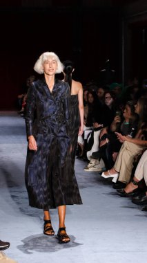 Sao Paulo (SP) - 10 / 18 / 2025 - Alexandre Herchcovitch moda gösterisi Sao Paulo Moda Haftası - SPFW N60, Sao Paulo Belediye Tiyatrosu 'nun prova odasında, 18 Ekim 2025. (Milene Cardoso / Newws2)            