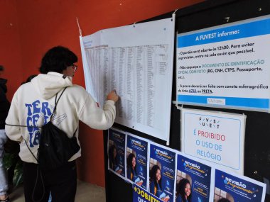 Sao Paulo (SP), 10 / 18 / 2025 - 1000 civarında öğrenci Butanta kampüsü ve diğer USP birimlerindeki USP Eğitim Fakültesi 'nde 90 soruyla Fuest 2026 deneme sınavına girdi. (Leandro Chemalle\ Yeni 2))     