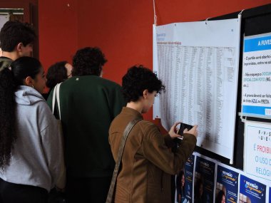 Sao Paulo (SP), 10 / 18 / 2025 - 1000 civarında öğrenci Butanta kampüsü ve diğer USP birimlerindeki USP Eğitim Fakültesi 'nde 90 soruyla Fuest 2026 deneme sınavına girdi. (Leandro Chemalle\ Yeni 2))     