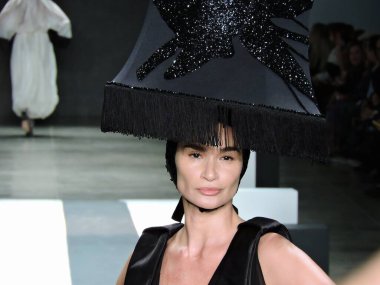 Sao Paulo (sp), 10 / 18 / 2025 - moda / desfiles / n60 - Davi Ramos moda şovu, ibirapuera Pacubra 'da (leandro chemalle / thenews2)