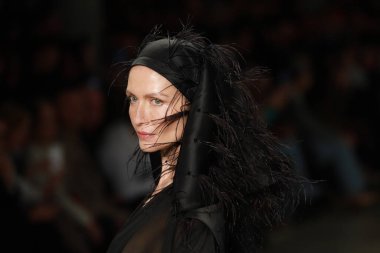 Sao Paulo (SP), 10 / 19 / 2025 - Moda / SPFW / Davi Ramos Davi Ramos Ramos moda defilesi Sao Paulo Moda Haftası - SPFW N60, Pacubra, Sao Paulo 'daki Ibirapuera Park, bu Pazar, 19 Ekim 2025. (Fabricio Bomjardim / The Newws2) 