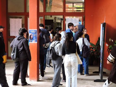 Sao Paulo (SP), 10 / 18 / 2025 - 1000 civarında öğrenci Butanta kampüsü ve diğer USP birimlerindeki USP Eğitim Fakültesi 'nde 90 soruyla Fuest 2026 deneme sınavına girdi. (Leandro Chemalle\ Yeni 2))     