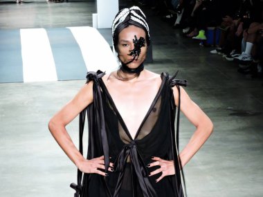 Sao Paulo (sp), 10 / 18 / 2025 - moda / desfiles / n60 - Davi Ramos moda şovu, ibirapuera Pacubra 'da (leandro chemalle / thenews2)