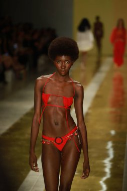 Sao Paulo (sp), 10 / 19 / 2025 - moda / spfw / amir slama amir amir slama defilesi Sao Paulo moda haftasında - spfw n60, Pacubra, ibirapuera parkında, Sao Paulo, bu pazar, 19 Ekim 2025. (Fabricio Bomjardim / The Newws2) 