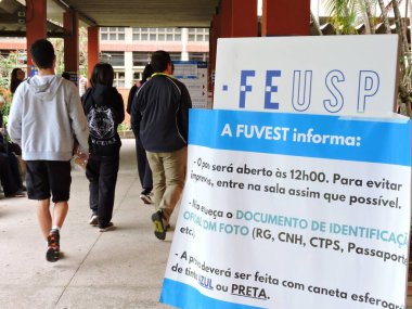 Sao Paulo (SP), 10 / 18 / 2025 - 1000 civarında öğrenci Butanta kampüsü ve diğer USP birimlerindeki USP Eğitim Fakültesi 'nde 90 soruyla Fuest 2026 deneme sınavına girdi. (Leandro Chemalle\ Yeni 2))     