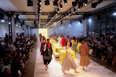 Sao Paulo (SP), 10 / 20 / 2025 - Sao Paulo Moda Haftası 'nda Mercado Livre defilesi - SPFW N60 Sao Paulo' daki Ibirapuera Park 'ta, 20 Ekim 2025. (Leco Viana / Newws2)   