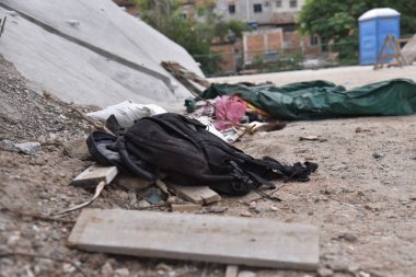 Rio de Janeiro (RJ), Brezilya 10 / 29 / 2025 - Rio de Janeiro güvenlik güçleri ve Komando Vermelho üyeleri arasındaki mega operasyonun yüzleşmesi sakinlerin evlerini tahrip etti (saulo angelo / theenews2)