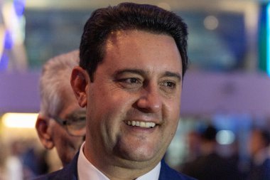 Sao Paulo (SP), Brezilya 10 / 30 / 2025 - Parana Valisi, Ratinho Junior ve Brezilya Ulaştırma Bakanı Renan Filho, Parana (PR) entegre otoyollarının açık artırmasına katıldılar (marcelo estevao / thenews2)