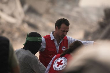 İsrail rehinelerinin kalıntıları için Filistin 'deki Gazze Şehri Shujaiya mahallesinde arama çalışmaları devam etti. Kasım, 2025