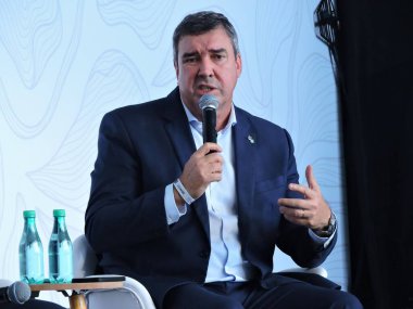 Sao Paulo (SP), Brezilya 04 / 11 / 2025 - Mato Grosso do Sul (MS) valisi Eduardo Riedel, Villa Lobos Park 'ta (leandro chemalle / thenews2) gerçekleşen SP + Verde Gündem Zirvesi' nin resmi açılışına katılıyor.)