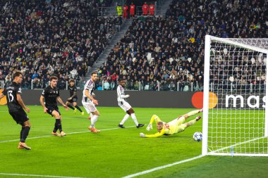 Torino (İtalya), 04 / 11 / 2025 - Sporting 'in golü Maximiliano Araujo tarafından Juventus ile Sporting arasındaki Şampiyonlar Ligi grup maçının 4. turunda geçerli oldu (edson de souza / theenews2)