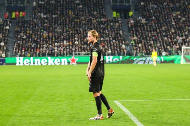 Torino (İtalya), 04 / 11 / 2025 - Sporcu Hjulmand, Juventus ve Sporting (Edson de souza / thenews2) arasındaki Şampiyonlar Ligi grup sahnesinin 4. turu için geçerli olan maçta sarı kart almasına rağmen harika bir maç çıkardı.)