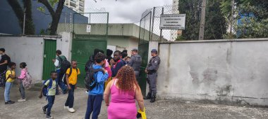 Sao Paulo (SP), Brezilya 06 / 11 / 2025 13-15 yaşları arasında altı genç klonazepam ile zehirlendikten sonra kurtarıldı. (oslaim brito / the newws2)