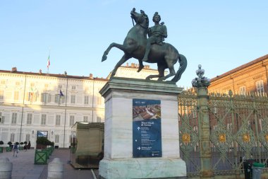 Torino (İtalya), 05 / 11 / 2025 - Musei Reali di Torino dış görünüş ve müzenin çevresindeki bazı anıtlar ve tarihi mekanlar. (Edson De Souza / Yeniler 2) 