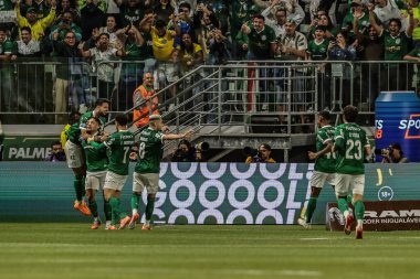 Sao Paulo (SP), 06 / 11 / 2025 - Brasileirao / Palmeiras vs Santos - Brezilya futbol şampiyonasının 32. turu için, 6 Kasım 2025 tarihinde, Sao Paulo-SP 'deki Allianz Parque' da oynanan karşılaşma. (pedro paulo diaz\ yeni2) 