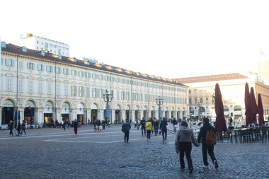 Torino (İtalya), 05 / 11 / 2025 - Piazza San Carlo, Torino 'nun tarihi merkezindeki en önemli meydanlardan biri. (Edson de souza / the newws2)