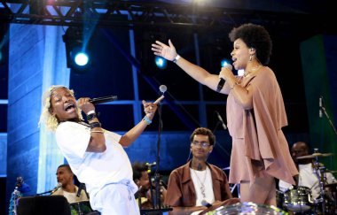 Rio de Janeiro (RJ), 11 / 13 / 2025 - Şarkıcı Pretinho da Serrinha 'nın bu perşembe, 13 Kasım 2025' te Vivo Rio 'da düzenlenen gösterisine katıldığı sırada Singer Mart' nalia. (Onofre Veras / Yeni2) 