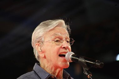 Rio de Janeiro (RJ), Brezilya, 11 / 13 / 2025 - Şarkıcı Caetano Veloso, 13 Kasım 2025 Perşembe günü Vivo Rio 'da düzenlenen Pretinho da Serrinha gösterisine katıldı. (Onofre Veras / Yeni2) 