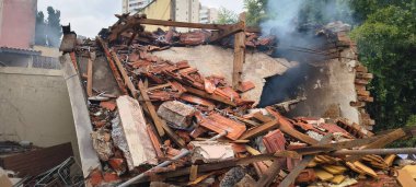 Sao Paulo (SP), Brezilya 11 / 14 / 2025 - Havai fişeklerin düzensiz depolandığı bir ev 14 Kasım 2025 Cuma sabahı doğu bölgesindeki komşu evleri vurdu. (Oslaim Brito / Tenews2) 