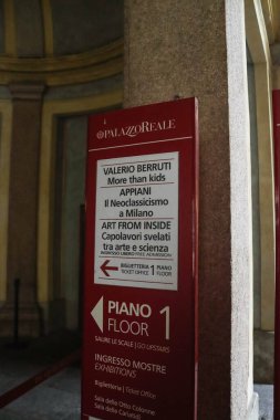 Milan (İtalya), 11 / 14 / 2025 - The Palazzo Reale, Milan belediyesine (Edson de souza / theenews2) ait bir yapı olan Milan şehir merkezindeki serginin kalbi.)