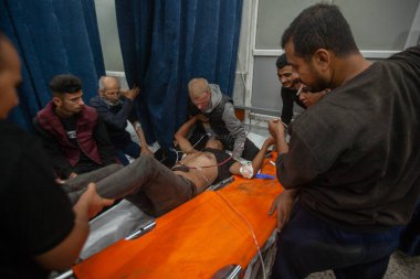 Gazze Şehir Hastanelerine, İsrail Topçu Birliği 'nin 19 Kasım 2025 