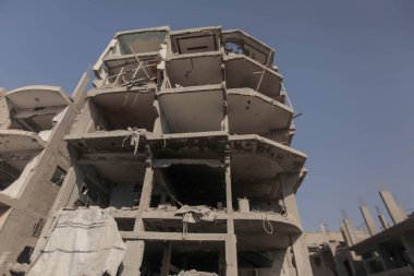 İsrail Kuvvetleri Sarı Hat Tampon Bölgesini Tuffah Mahallesi 'nin doğusunda genişletti. (hashem zimmo\ Yeni 2))       