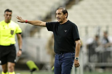Fortaleza (CE), 11 / 20 / 2025 - Football / Ceara vs Fortaleza - Ramon Diaz, Internacional teknik direktörü, Ceara ile Fortaleza arasındaki maç sırasında, 2025 Brezilya Serie A şampiyonasının 34. turu için geçerlidir. (Ic moreira\ yeni2)