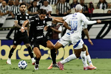 Fortaleza (CE), 11 / 29 / 2025 Oyuncular Lucas Mugni, William ve Matheus, Ceara (CE) ile Cruzeiro (MG) arasında oynanan 2025 Brezilya Serie A şampiyonasının 36. turunda (29) (lc moreira / thews2))