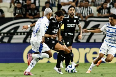 Fortaleza (CE), 11 / 29 / 2025 Oyuncular Lucas Mugni, William ve Matheus, Ceara (CE) ile Cruzeiro (MG) arasında oynanan 2025 Brezilya Serie A şampiyonasının 36. turunda (29) (lc moreira / thews2))