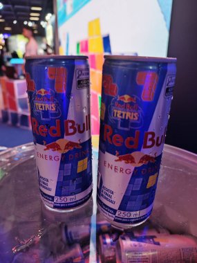 Sao Paulo (SP), 03 / 12 / 2025 - Comic-Con Experience CCXP25 'in ilk gününde Sao Paulo' nun güney bölgesindeki Sao Paulo Expo 'da kalabalık hareketi. Formula 1 oyunları, simülatörleri ve Tetris temalı tenekesi olan Red Bull standı. (Leandro Chemalle / Yeniler 2)