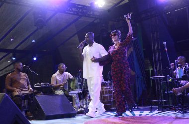 Rio de Janeiro (RJ), 04 / 12 / 2025 - Show / Entertainment / RJ - Şarkıcı Fernanda Abreu, 4 Aralık Perşembe günü Rio de Janeiro 'daki Vivo Rio' da Pretinho da Serrinha 'nın gösterisine katıldı. (Onofre Veras / Yeni2)