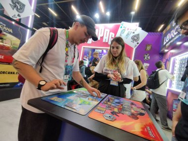 Sao Paulo (SP), Brezilya 05 / 12 / 2025 - 5 Aralık 2025 Cuma günü Sao Paulo şehrinin güneyindeki Sao Paulo Expo 'da düzenlenen üçüncü günde kalabalık hareketi. (Leandro Chemalle / Yeniler 2) 