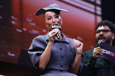 Sao Paulo (SP), Brezilya 07 / 12 / 2025 Sunucu Sabrina Sato, Sao Paulo başkentinin güney bölgesindeki Sao Paulo Expo 'da, Thunder sahnesinde Globoplay özel programına katıldı. (Fabricio bomjardim / the new ws2)