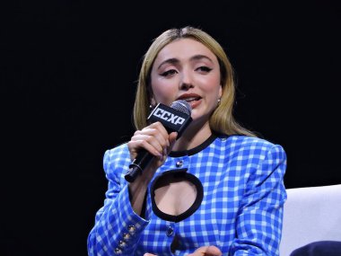 Sao Paulo (SP), Brezilya 06 / 12 / 2025 - Aktris Peyton List, bu Cumartesi (6) Sao Paulo Expo 'da Paramount +' un 