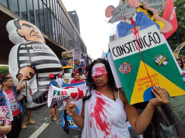 Sao Paulo (SP), Brezilya 12 / 14 / 2025 - Göstericiler, Milletvekilleri Meclisi (leandro chemalle / thenews2) tarafından onaylanan dozimetri tasarısını protesto etmek amacıyla bu Pazar sabahı Brezilya başkentlerinin sokaklarında bulunuyorlar.)