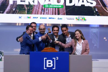 Sao Paulo (SP), 11 / 12 / 2025 Mateus Simoes, Minas Gerais vali yardımcısı, Autopista Ferno Dias 'ın (BR-381 / MG / SP) ihalesine katıldı (leco viana / thenews2))