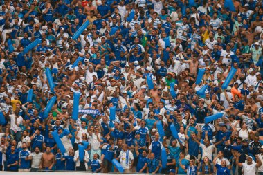 Sao Paulo (SP), 12 / 14 / 2025 - Cruzeiro taraftarları Corinthians ve Cruzeiro arasındaki maçta, Copa do Brasil yarı finalinin ikinci ayağı için geçerli, 14 Aralık 2025 Pazar gecesi, Neo Quimica Arena 'da (leco viana / thenews2)