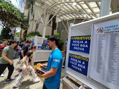 Sao Paulo (SP), Brezilya 12 / 15 / 2025 - UNIP Pinheiros 'taki FUVEST giriş sınavının (leandro chemalle / thews2)