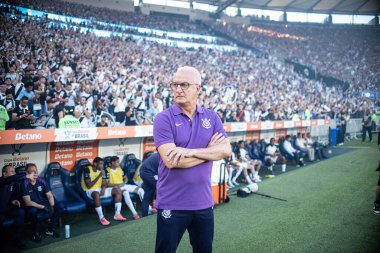 Rio de Janeiro (RJ), Brezilya 12 / 21 / 2025 - Vasco ve Corinthians arasında oynanan karşılaşmada Koç Dorival Junior, Copa do Brasil finalinin ikinci ayağı için geçerli, 21 Aralık Pazar gecesi (ronaldo barreto / thews2)