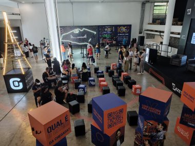 Sao Paulo (SP), Brezilya 12 / 28 / 2025 - Sao Silvestre Expo 'nun da yer aldığı Ibirapuera Parkı' ndaki Pacubra 'daki 100. Sao Silvestre yarışının katılımcılarına takım ve tişört teslimatı. (leandro chemalle / the new ws2)