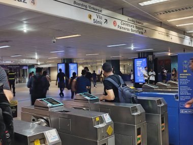 Sao Paulo (SP), Brezilya 12 / 29 / 2025 - Sao Paulo belediyesi ve Sao Paulo eyalet yönetimi bu Pazartesi (29), SPTrans otobüs ücretinin 5.30 ve metro ve CPTM tren biletlerinin 5.40 R (leandro chemalle / thenews2) 'ye arttığını duyurdu.)