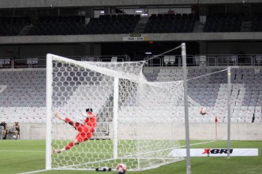 Curitiba (PR), Brezilya 06 / 01 / 2026 - Oyuncu Joao Mafra, 2026 Parana Şampiyonası 'nın birinci turu için geçerli olan Sao Joseense ile Galo Maringa arasındaki maçta golünü kutluyor (edson de souza / thenews2)