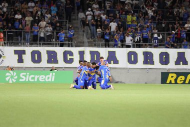 Curitiba (PR), Brezilya 06 / 01 / 2026 - Oyuncu Niltinho, 2026 Parana Şampiyonası 'nın birinci turu için geçerli olan Sao Joseense ile Galo Maringa arasındaki maçta golünü kutluyor (edson de souza / thenews2)