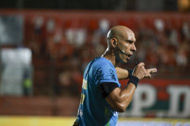 Sao Paulo (SP), 10 / 01 / 2026 hakem Lucas Canetto Bellote, Paulista Şampiyonası 'nın ilk turu için geçerli olan Portekiz ile Palmeiras arasındaki maçta, Caninde Stadyumu' nda (leco viana / theenews2)
