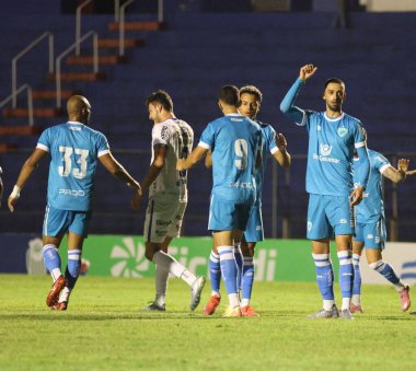 Curitiba, Brezilya 01 / 20 / 2026 - Oyuncu Gabriel Lacerda, 2026 Parana Şampiyonası 'nın 5. turu için geçerli olan Andraus ve Londrina arasındaki maçta golünü atıyor (edson de souza / theenews2)