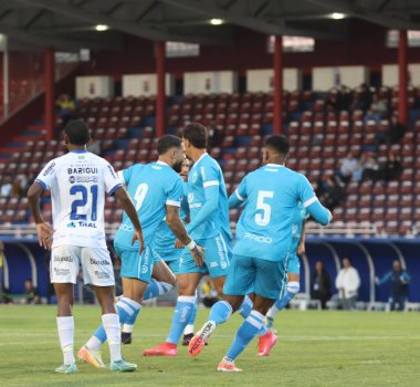 Curitiba, Brezilya 01 / 20 / 2026 - Oyuncu Bruno Santos, 2026 Parana Şampiyonası 5. turu için geçerli olan Andraus ve Londrina arasındaki maçta Vila Capanema 'da (edson de souza / theenews2)