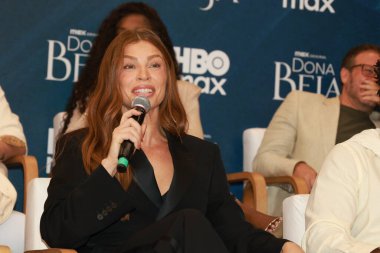 Sao Paulo (SP), Brezilya 01 / 27 / 2026 - Aktris Grazi Massafera, HBO Max (leco viana / theenews2) tarafından düzenlenen bir basın toplantısına katıldıkları Dona Beja adlı yeni pembe dizi için basın toplantısına katıldı.)