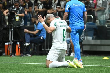 Belo Horizonte (MG), Brezilya 01 / 28 / 2026 - Oyuncu Vitor Roque 2026 Brezilya Şampiyonası (Paulo Ti / Thenews2) için geçerli olan Atletico Mineiro ve Palmeiras arasındaki maçta golünü atıyor ve kutluyor)
