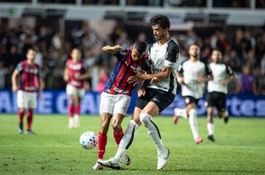 Santos (SP), Brezilya 01 / 28 / 2026 - Brezilya ile Bahia arasındaki maç, Brezilya futbol şampiyonasının birinci turu için geçerli, 28 Ocak 2026 Çarşamba gecesi, Urbano Caldeira Stadyumu 'nda (ronaldo barreto / thenews2)