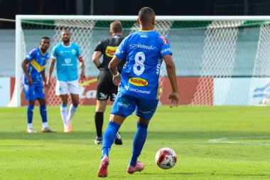 Curitiba (PR), Brazil 01 / 02 / 2026 - Sao Joseense oyuncusu Dener 'in çeyrek final için geçerli olan Sao Joseense ve Londrina arasındaki maçtaki performansı, Couto Pereira Stadyumu (edson de souza / thenews2)